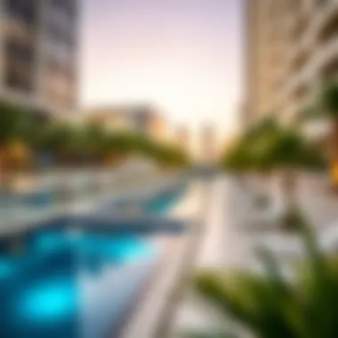 Investors discussing opportunities related to النوف 3